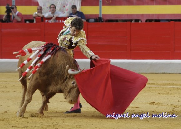 Jose Tomás torea en la feria del corpus